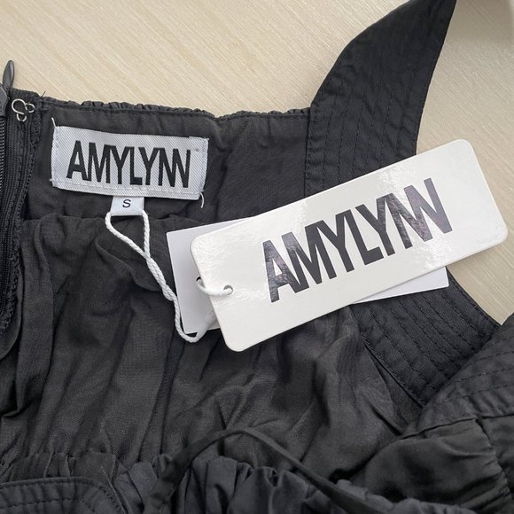 Maxi Dress Pleated Details “Juno” | Amy Lynn London - Picture 4 of 6